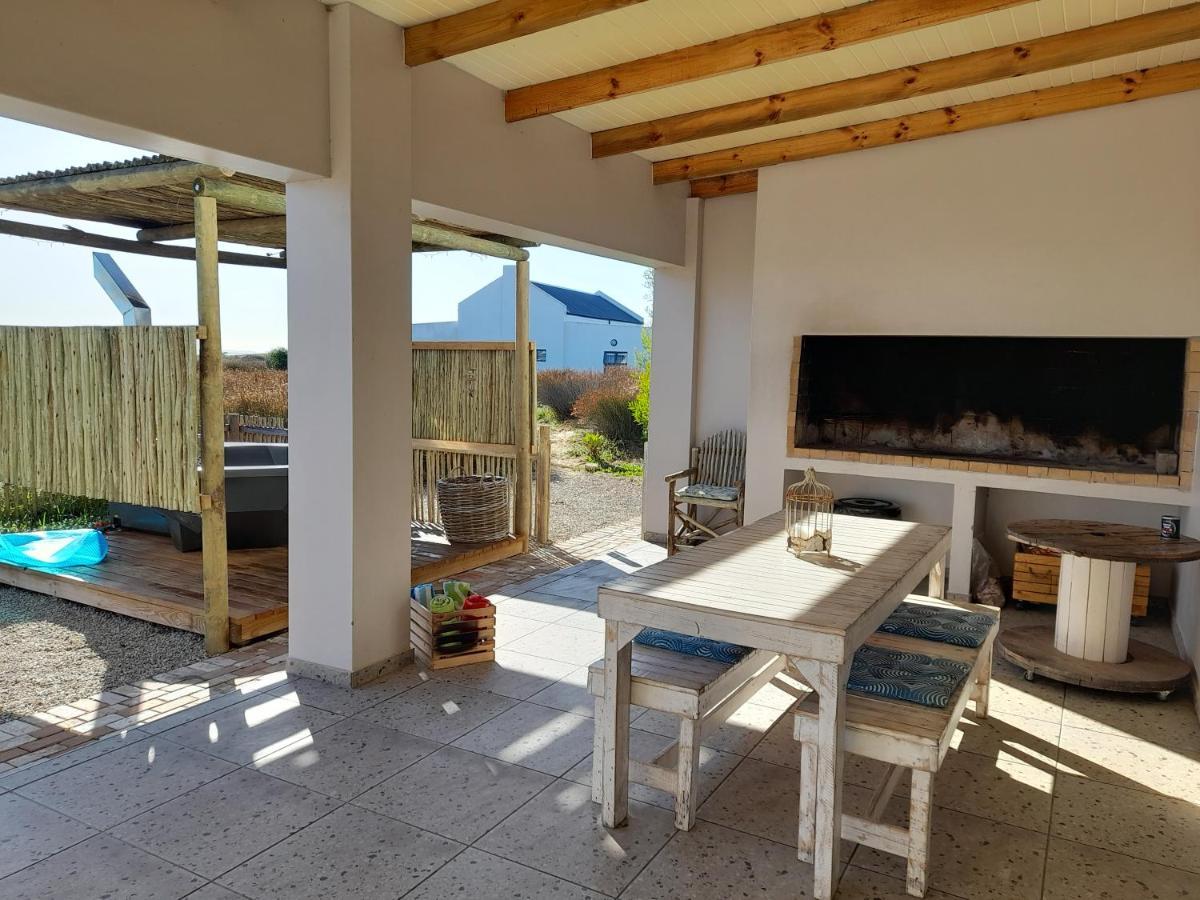 Camelot Cottages Langebaan Εξωτερικό φωτογραφία