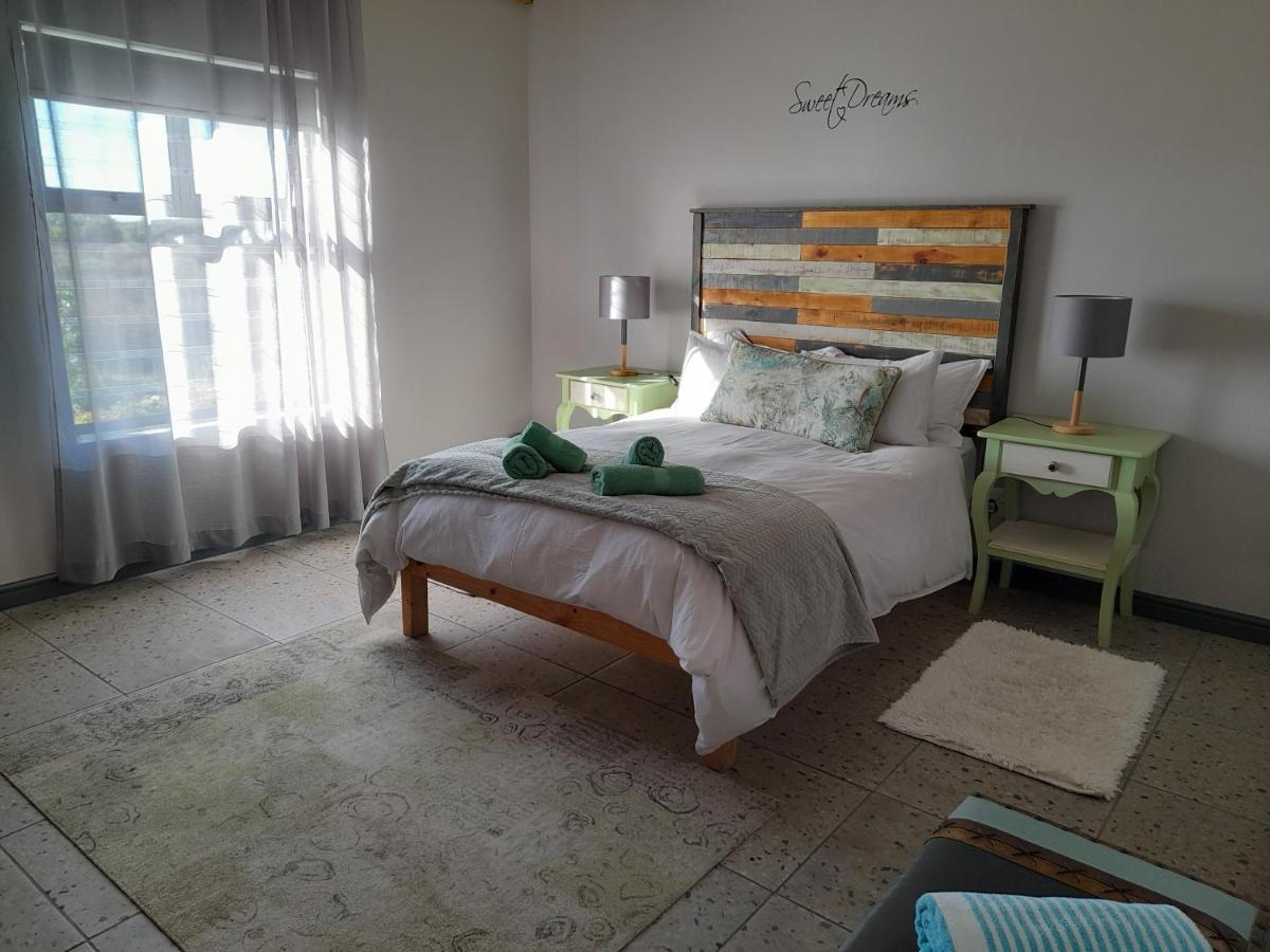 Camelot Cottages Langebaan Εξωτερικό φωτογραφία